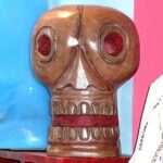 Masques et statues sculptés en bois - Tienda Esquipulas
