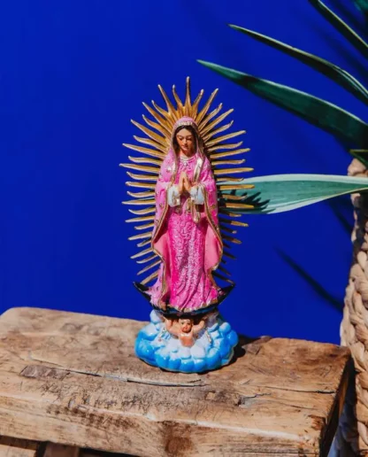 Virgin Statue 15cm pink - Tienda Esquipulas