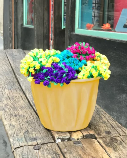 Yellow enameled flower pot - Tienda Esquipulas