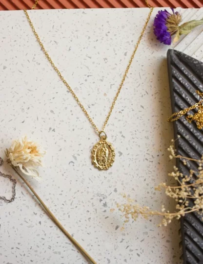 Virgin milagrito necklace - Image 2