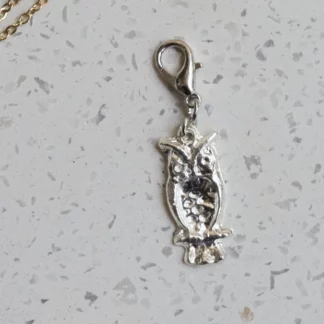 Charm milagrito owl () - Tienda Esquipulas