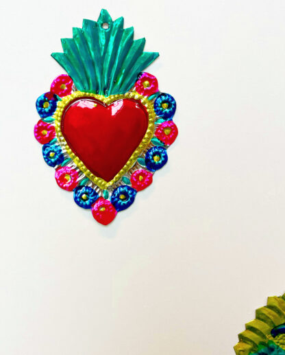 Flowered ex voto heart
