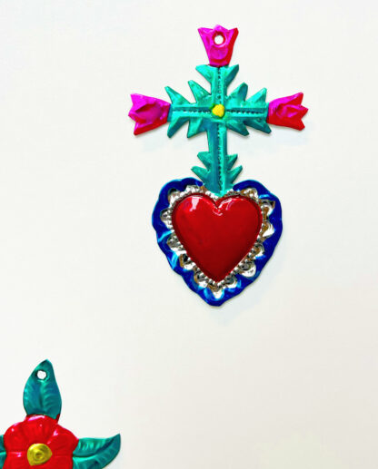 Coeur croix de fleurs (Coeur ex voto scaled) - Tienda Esquipulas