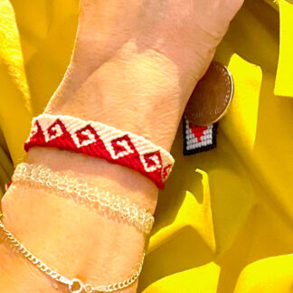 Red lucky bracelet (Bracelet porte bonheur) - Tienda Esquipulas