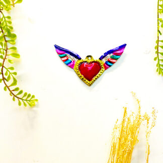 Ex-voto heart wings