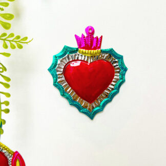 Crowned ex-voto heart