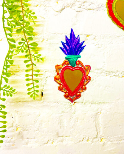 Flame heart mirror 14 cm