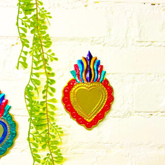 Sacred heart mirror with red floral edge (Coeur ex voto miroir) - Tienda Esquipulas