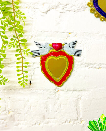 Sacred Heart Mirror Red-Yellow Doves (Coeur ex voto miroir) - Tienda Esquipulas