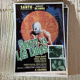 Sticker affiche lucha libre Santo vs las Lobas, création Dr. Rabias