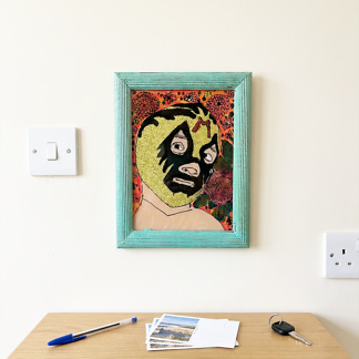 Peinture sur verre Mil Máscaras, peinte à la main par l'artiste Manuel Baumen, technique de peinture inversée sur verre